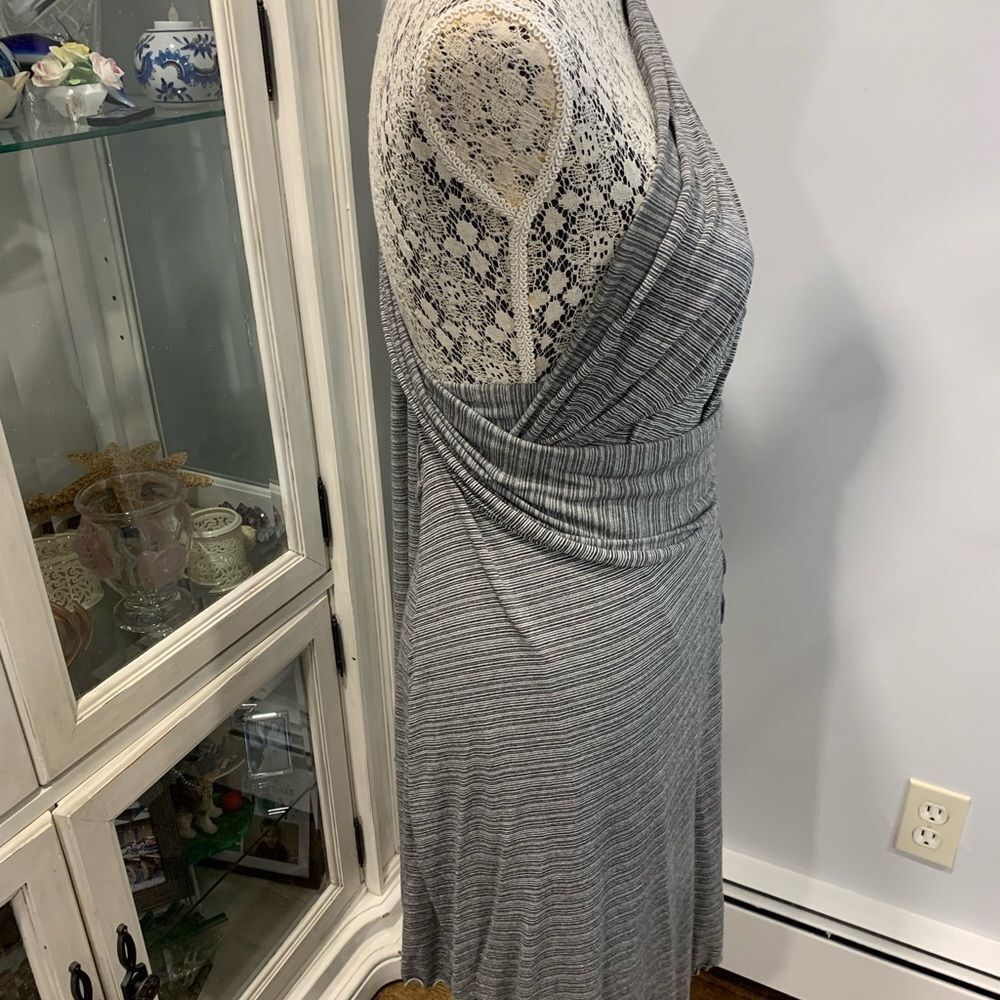 Angelrox Gray Stripe Wrap Skirt / Dress - Picture 3 of 14